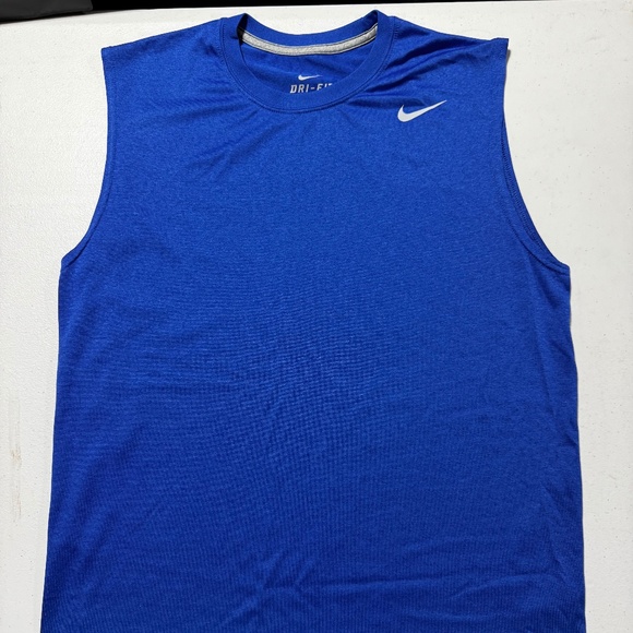 Nike Running Dri-fit sleeveless shirt - Picture 1 of 6